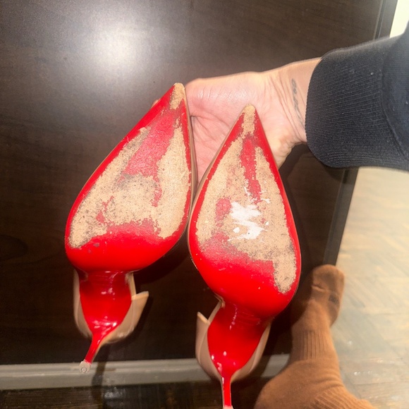 Christian Louboutin - Iriza Nude Heels - Size 39 - Picture 6 of 7